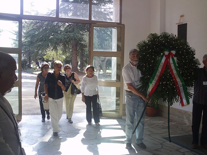 1° raduno Ascoli Piceno dal 9 al 10 settembre 2011 -  foto...169 - onore ai Fanti Caduti